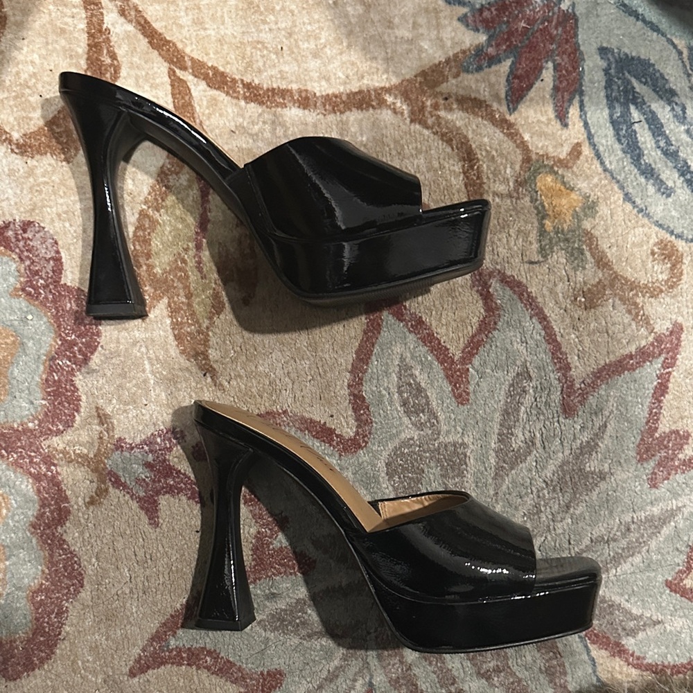 Wild Pair Glossy Black Mules